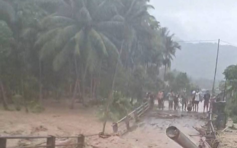 Banjir Bandang Terjang Donggala, Lima Desa Terendam dan Akses Jalan Putus
