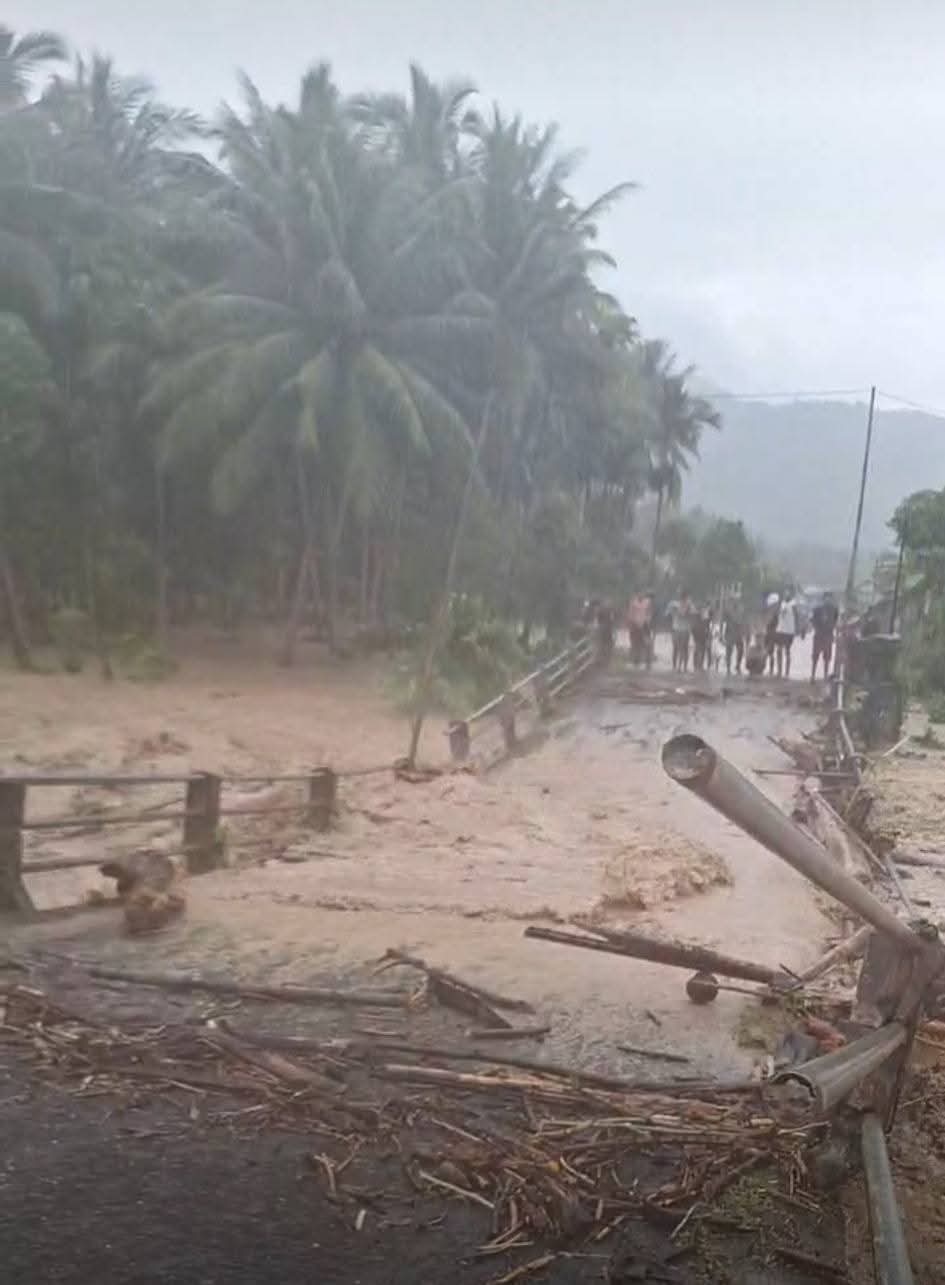 Banjir_KolaKola.jpeg - 63.90 kB